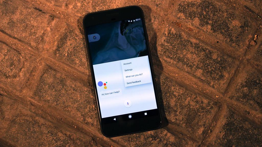 Asistent Google na telefonu Pixel XL